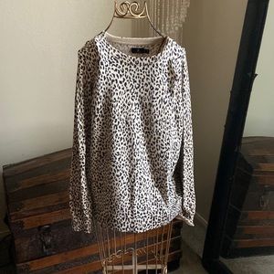 Volcom sweater, sz:Med, cheetah print